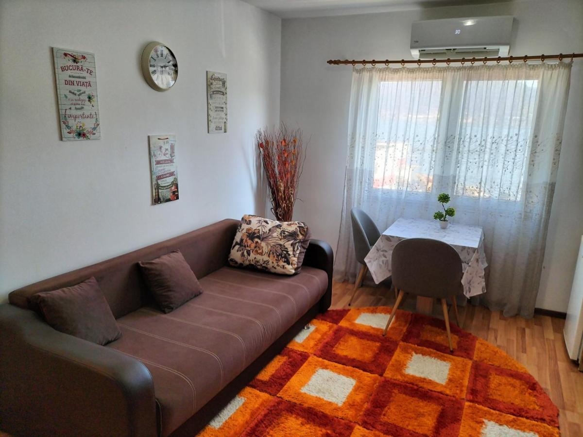 Apartment Comfort *